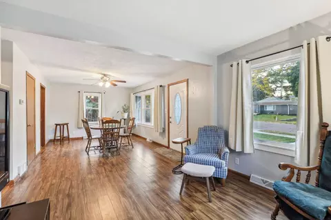 829 2nd St SW, Faribault, MN 55021 photo 8