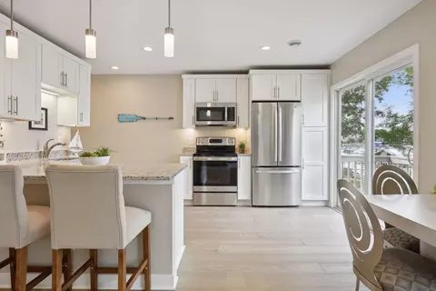 4000 Sunset Dr, Spring Park, MN 55384 photo 8