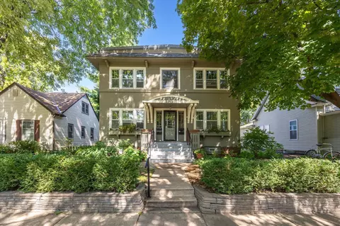 2283 Brewster St #4, Saint Paul, MN 55108