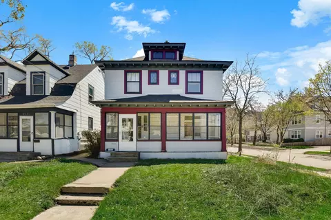 919 W 28th St, Minneapolis, MN 55408