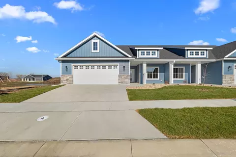1003 11th Pl NW, Kasson, MN 55944