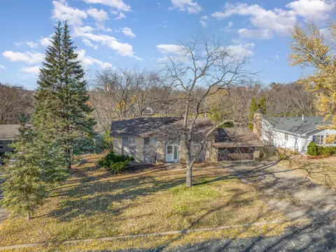 8300 Morris Rd, Bloomington, MN 55437