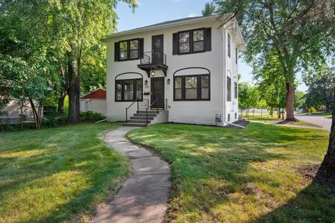 4650 W Broadway Ave, Robbinsdale, MN 55422