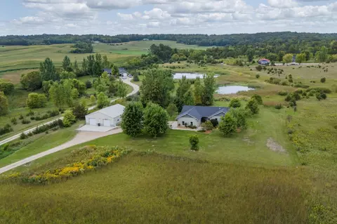 14708 195th Ave NE, New London, MN 56273