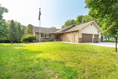 1115 Westside Dr, Fergus Falls, MN 56537