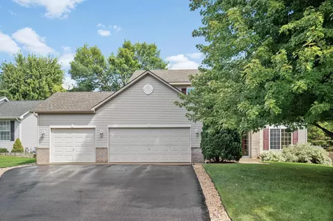 14827 Hillside Trl, Savage, MN 55378