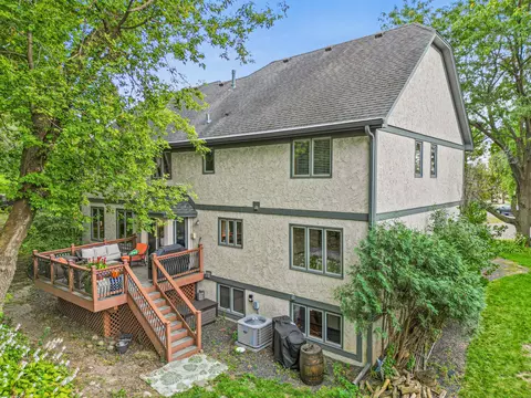 753 Bridle Ridge Rd, Eagan, MN 55123 photo 6