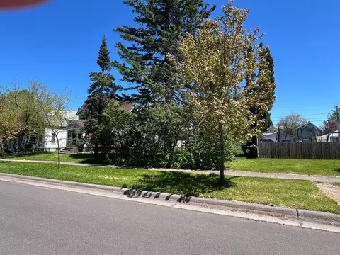 1116 Baxter Ave, Superior, WI 54880