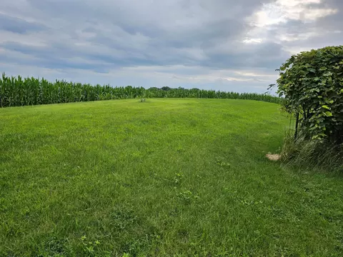 15 Th Ave SE, Kandiyohi, MN 56251