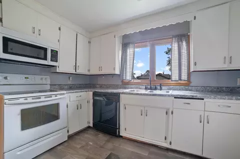1315 103rd Ave W, Duluth, MN 55808 photo 2