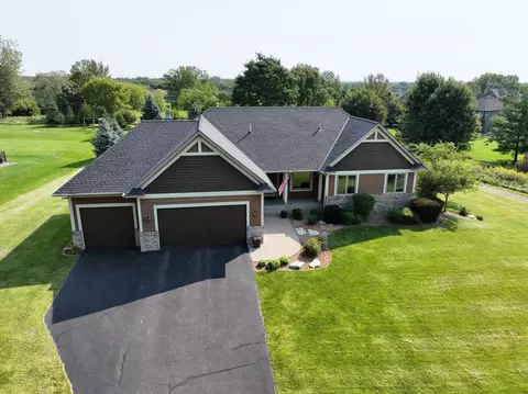 3563 Iris Ave N, Lake Elmo, MN 55042