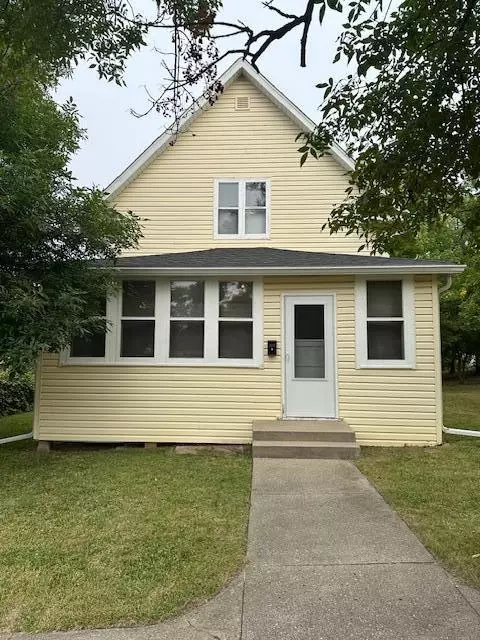 313 Atlantic Ave, Ortonville, MN 56278