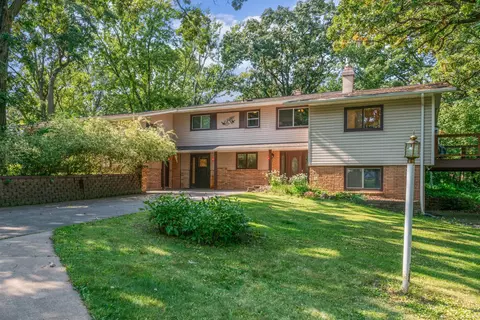 638 3rd Ave E, Osceola, WI 54020
