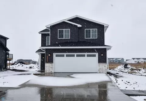 6210 87 Ave S, Horace, ND 58047