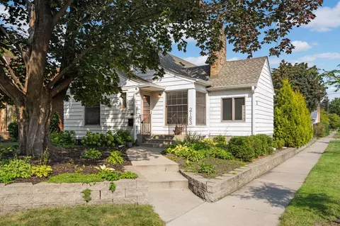 2183 Bayard Ave, Saint Paul, MN 55116