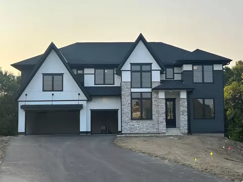 3848 Vista View Ct, Chaska, MN 55318