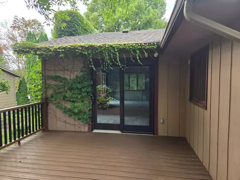 1004 Pleasant View Dr SE, Willmar, MN 56201 photo 4