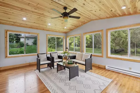1379 Jurdy Rd, Eagan, MN 55121 photo 19