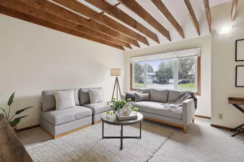 1379 Jurdy Rd, Eagan, MN 55121 photo 5