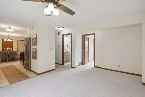 1379 Jurdy Rd, Eagan, MN 55121 photo 16