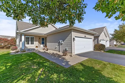 17411 Deerfield Dr SE, Prior Lake, MN 55372