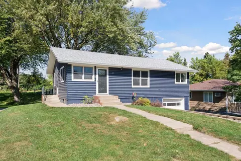 413 Angel Ave NW, Watertown, MN 55388