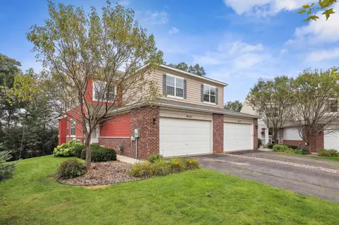 18088 Kindred Cir, Lakeville, MN 55044