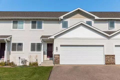 5131 Foxfield Dr NW, Rochester, MN 55901