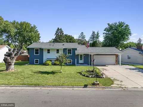 8229 Henslowe Ave S, Cottage Grove, MN 55016