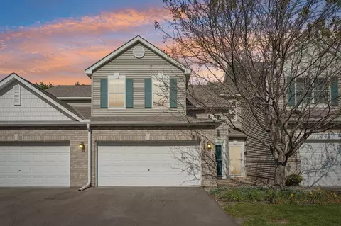 6589 154th St W, Apple Valley, MN 55124