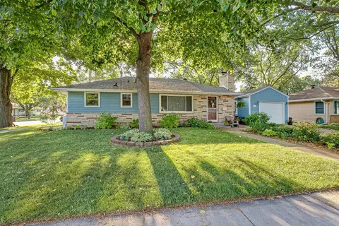 4516 Vera Cruz Ave N, Robbinsdale, MN 55422