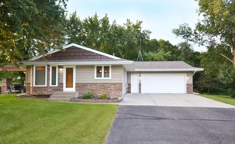 2248 230th St, Saint Augusta, MN 56301