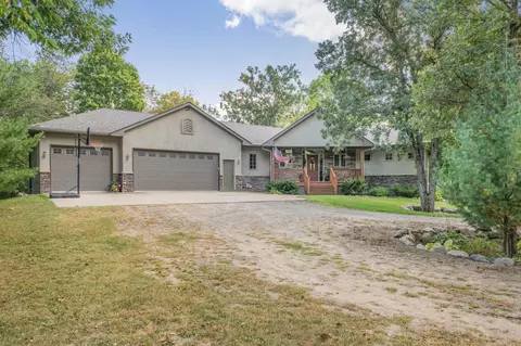 14361 Nature Rd, Royalton, MN 56373