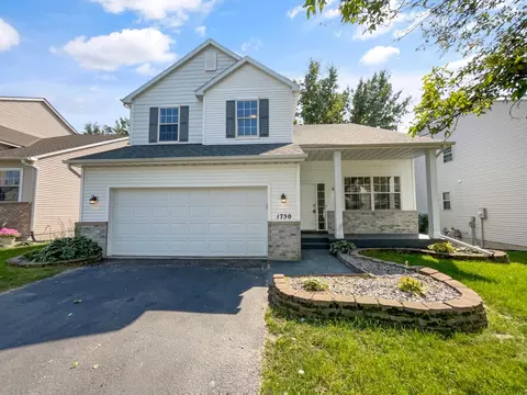 1750 Elm St, White Bear Lake, MN 55110