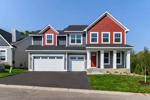 7707 Academy Ln, Inver Grove Heights, MN 55077