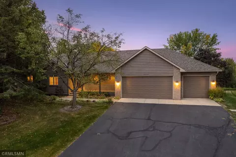 18929 Yarborough Trce, Maple Grove, MN 55311