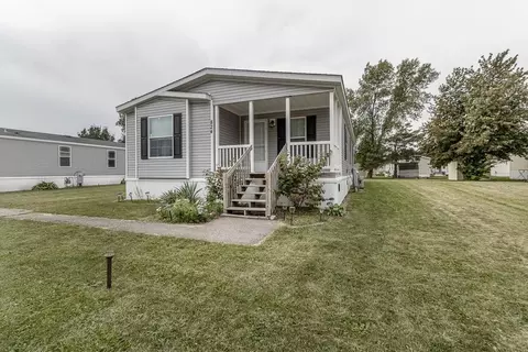 824 W Shakespeare Ave, Mankato, MN 56001