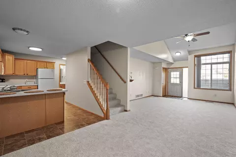 2083 Willow Cir, Hugo, MN 55038 photo 12