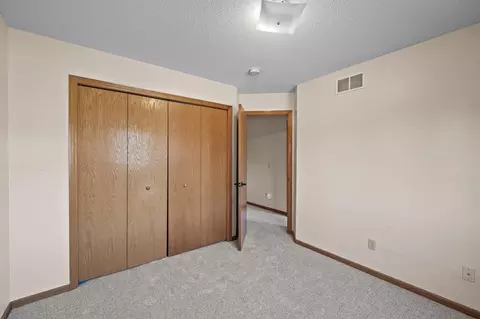 2083 Willow Cir, Hugo, MN 55038 photo 28