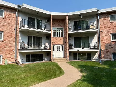 1150 Dellwood St S #104, Cambridge, MN 55008