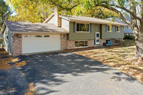 8808 Xerxes Ave S, Bloomington, MN 55431