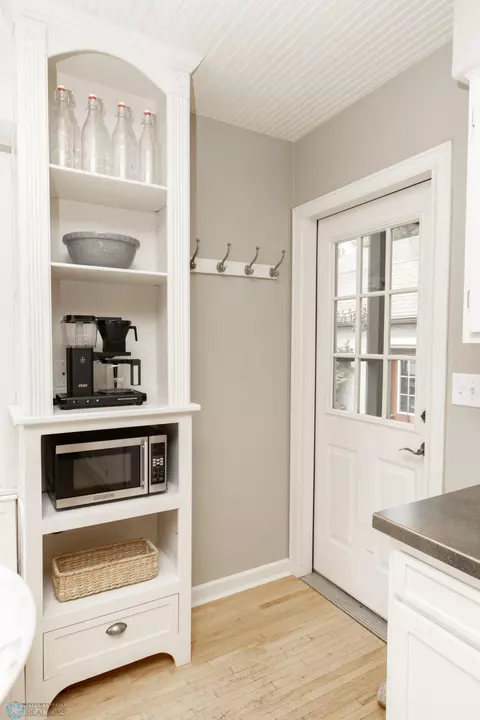 Kitchen - 1254 2nd St N, Fargo, ND 58102 photo 6 of 11