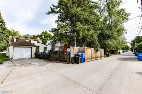 Exterior - 1254 2nd St N, Fargo, ND 58102 photo 19 of 19