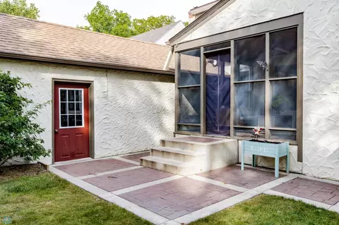 Exterior - 1254 2nd St N, Fargo, ND 58102 photo 14 of 19