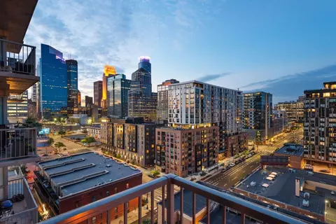 929 Portland Ave #1103, Minneapolis, MN 55404