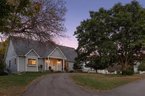 11868 Eaken Ave SE, Delano, MN 55328