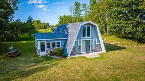 6572 Longview Ct NW, Bemidji, MN 56601