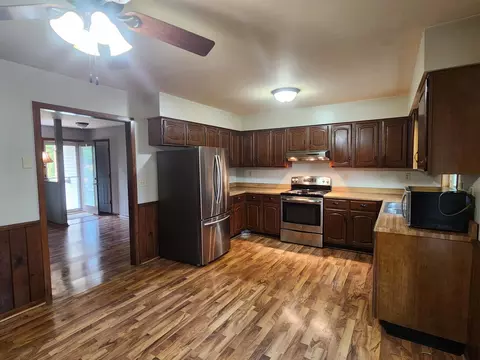 200 5th Ave NE, Plainview, MN 55964 photo 7