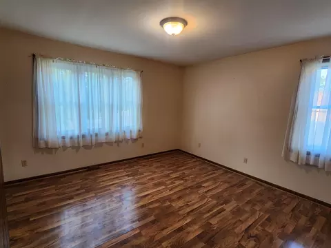 200 5th Ave NE, Plainview, MN 55964 photo 5