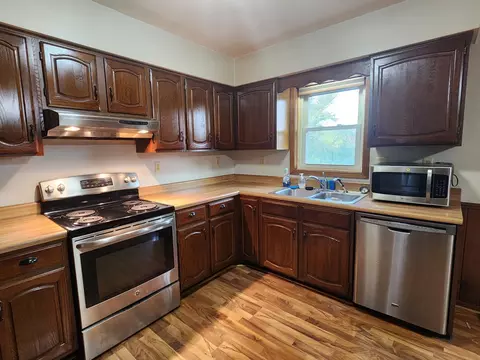 200 5th Ave NE, Plainview, MN 55964 photo 9